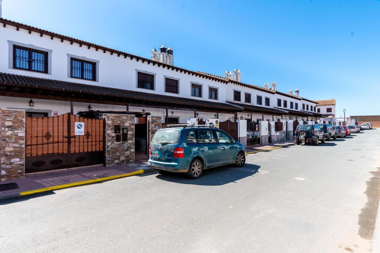 Vll Vivienda Rural A Las Puertas De Donana Villamanrique De La Condesa Exteriör bild